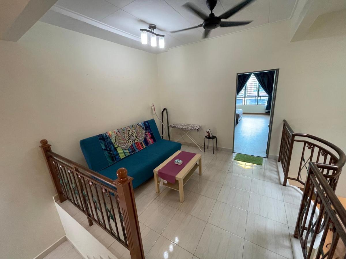 Austin Perdana 5Mins To Aicc Opposite Hsi Villa Johor Bahru Exterior photo